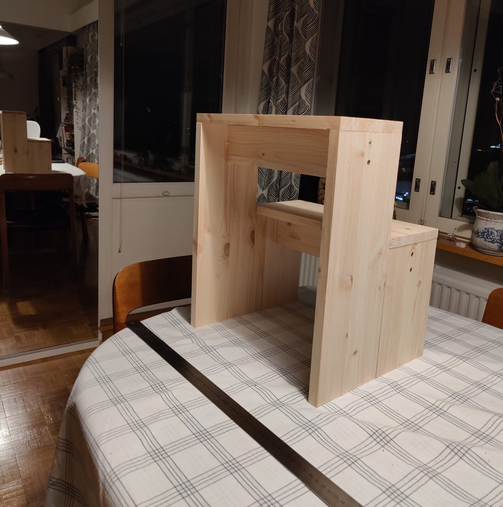 Pine step stool 2