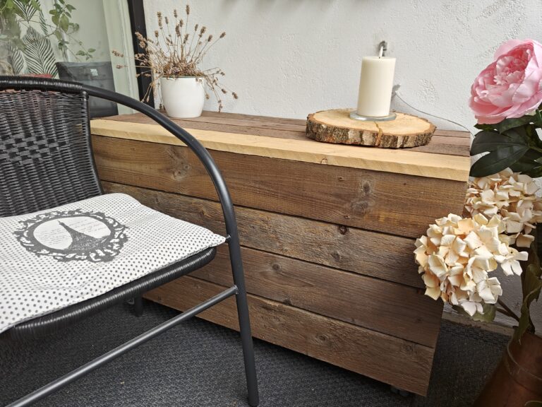 Scrap wood large storage box
