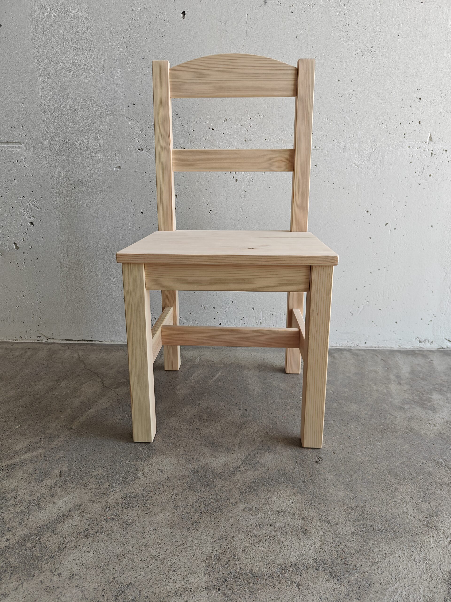 Children's chair front
