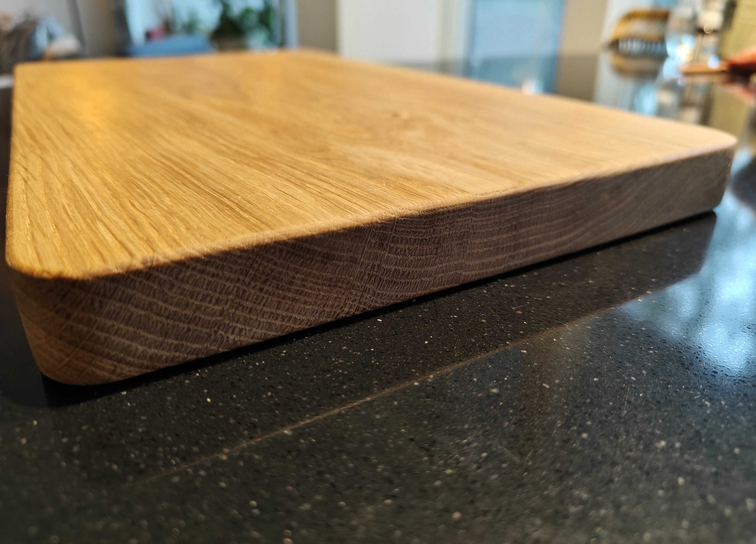 End grain cutting board